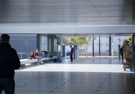 Six reasons to study the Degree in Telematics Engineering in the Universitat de València